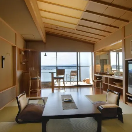 Naniwa Issui
