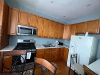 Huge 3 Bedrooms Apt 15 Minutes to NY City Hotels in West New York