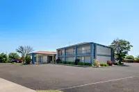 Quality Inn Hotels near Wayland Baptist University