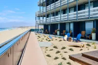Monterey Beach Hotel, a Tribute Portfolio Hotel - カップル