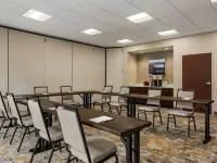 Hampton Inn & Suites Pittsburgh/Waterfront-West Homestead Hotels near USS Requin