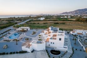 Naxos Finest Hotel & Villas