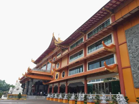 OYO 3159 Festive Inn
