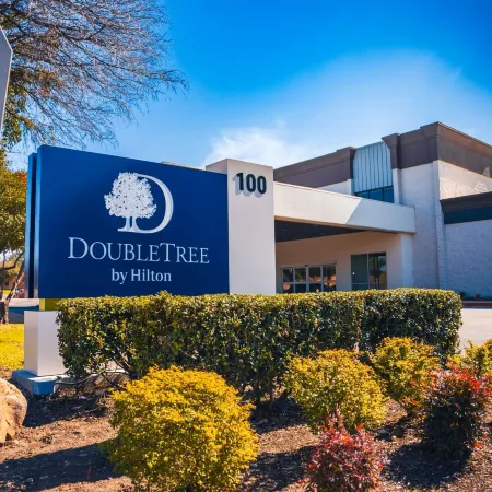 DoubleTree by Hilton Fort Worth South Hotel & Conference Center