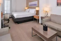 Holiday Inn Express & Suites New Orleans Airport South Hotels in Saint Rose