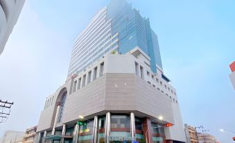 Yannaty Hotel Halal