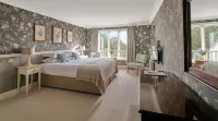 Fermain Valley Hotel فنادق في Saint Peter Port