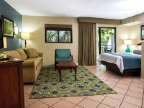 คลับ วินด์แฮม พาล์ม-แอร์ โรงแรมในปอมปาโนบีช