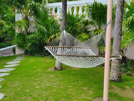 Ocean West Boutique Hotel