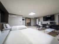From H J Hotel Osan Hotels in Osan
