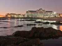 Krystal Beach Hotel Hotels near Koop Sentrum