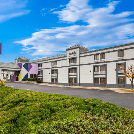 Spark by Hilton Wichita East