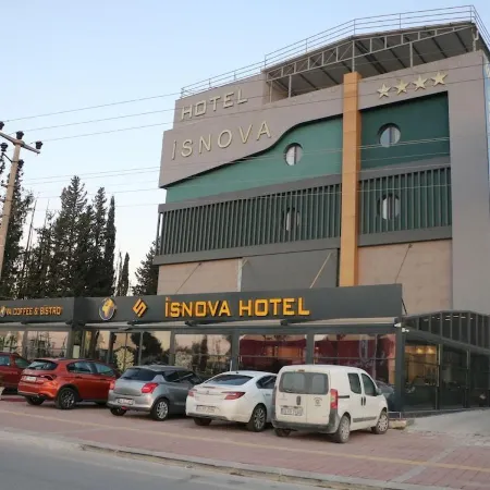 Isnova Hotel Airport