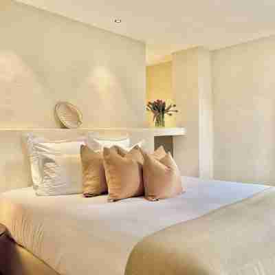 Toile Blanche Rooms