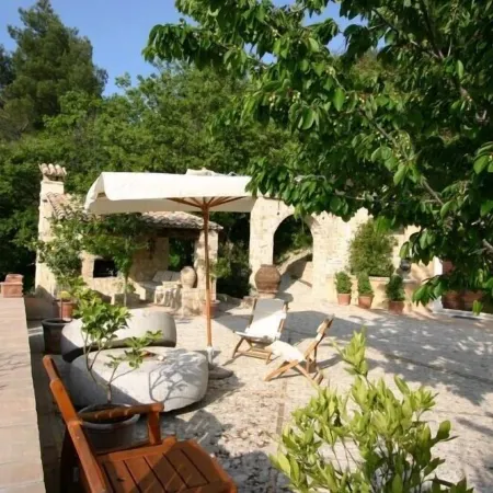 Il Barbacane,nice small house with pool, small doesn’t mean small,but beautiful