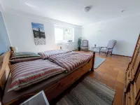 Comfortable Vacation Apartment with Lake View & Wallbox Hotéis em Plon