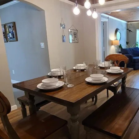 The Compass North with Full Kitchen Near TSU
