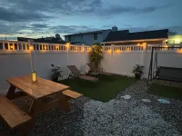 Family-Friendly Cape May Gem! Sleeps 12. Game Room. Centrally Located to all! Historic Cold Spring Village附近的飯店