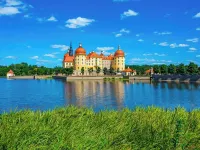 Vacation apartment in a renovated monument (max. 5 persons) Hotels in Bischofswerda
