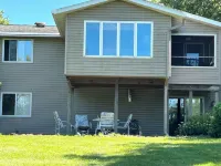 Apple Canyon Lake Home, Life At The Lake 톰슨 타운쉽 호텔