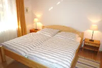 Top central, quiet apartment with garden: only 280m to the beach + preferred location!