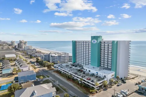 🌊 Oceanfront 2BR/2BA Condo - Panoramic Ocean Views, Sleeps 6 🌊 - Wifi