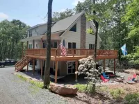 Parkwood Manor at Bear Creek Lakes in Jim Thorpe