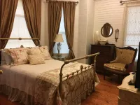 In the Heart of Apalachicola~Walk Everywhere!~Gypsy Gem~Majestic Jewel Inn