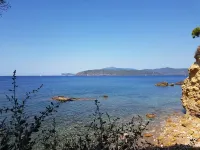 Three-room apartment with sea view terrace, free private parking, beach at 200mt
