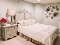 [Optional Hot Tub] Farmhouse style apartment - newly renovated