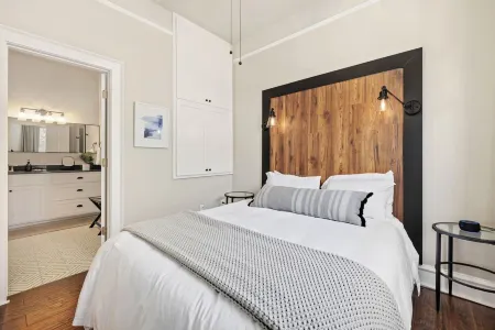 The Maverick at Theo's off Dickson