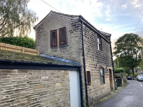 Weaver’s Den, a cosy countryside retreat