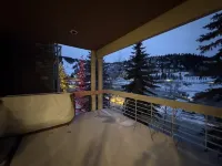 Modern Luxury 3Br Condo Steps Away from Deer Valley Resort w/ Hot Tub, Fireplace 薩米特縣住宿飯店