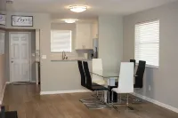 "Charming 2-Bedroom Home: 6 Min to Hollywood Beach"