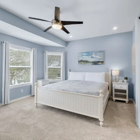 Private Heated Pool - Hot Tub - Golf Cart - Block to Beach - Fully Remodeled!