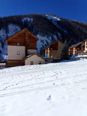 Appartement Pieds des Pistes Hotels in Arvieux