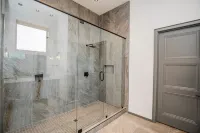 Bike House 2 - HotTub - Direct MTB Trail access