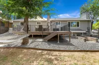 Nestled between Downtown and Watson Lake. Kayaks available and pets welcome!