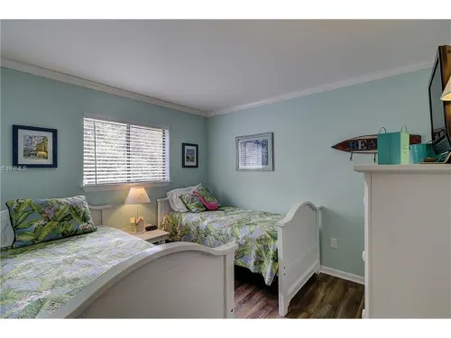 Beautiful Beach Villa One Block from Ocean