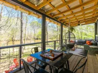 Riverfront Cottage - Get Away from It All! Hotels in Pike County