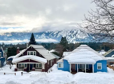 Bright and Cozy Home in the Heart of Cle Elum