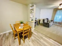Stay on Spring #3 • Cozy • Pet-Friendly • Downtown