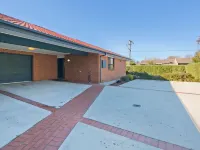 BRADDON CENTRAL SANCTUARY Hotels in Braddon