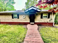 Lake House on Cedar Creek Lake - Hoot Hoot Holler Hideaway Hotels in Franklin County