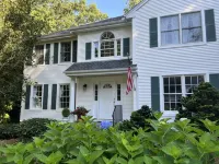Spacious 4BD family home in Mystic - walk to downtown shops and restaurants