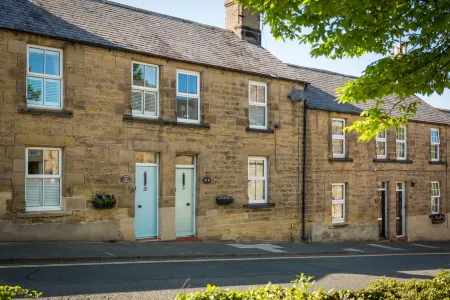 Charming Original Stone Cottage Close To Beaches and Countryside Отели рядом с достопримечательностью «The Alnwick Garden»