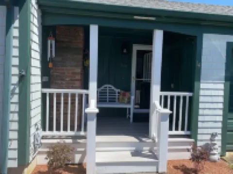 Blue Water Shores Neighborhood walking distance to private inlet 이스트 팰머스 호텔