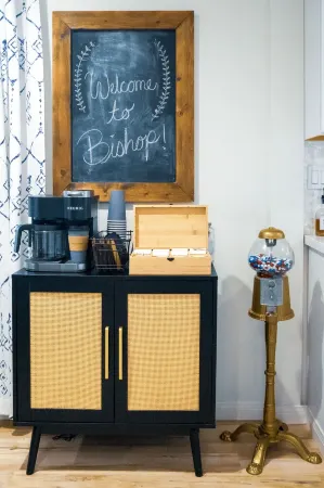 3 bedroom 2 bath private house,walkable to restaurants, shops, and breweries. Отели рядом с достопримечательностью «Ancient Bristlecone Pine Forest»