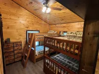 New! Yogi's Get Away in Red River Gorge- Big Yard.