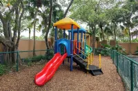 Stylish apartment in Aventura Hotels in Aventura